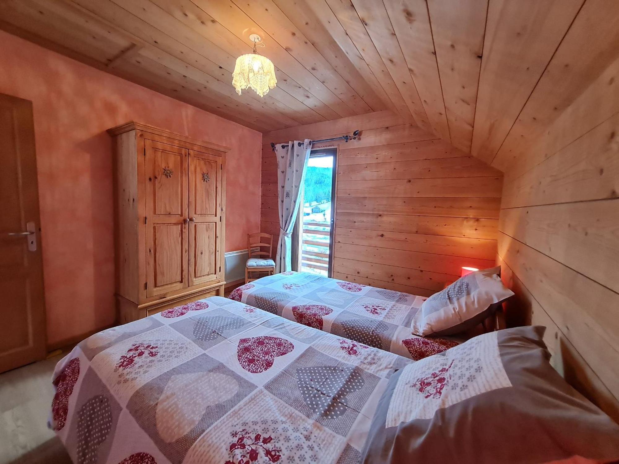 Chalet Chaleureux Face Aux Pistes, Proche Gerardmer, Ideal Pour Famille, Balcon Et Terrasse - Fr-1-589-182 Ban-sur-Meurthe-Clefcy Exterior photo